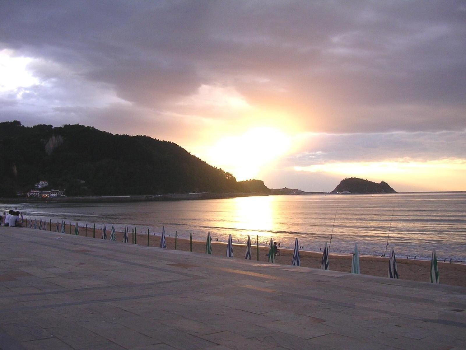 Hotel Zarauz Kültér fotó